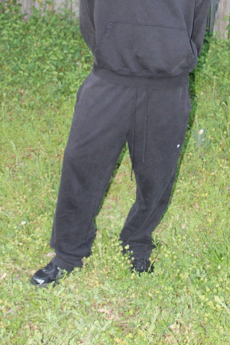 Norwick | Faded Valori Sweats